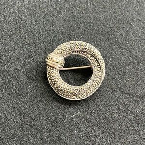 Beautiful Sterling Silver & Marcasite Pin /  Brooch - Made in Thailand